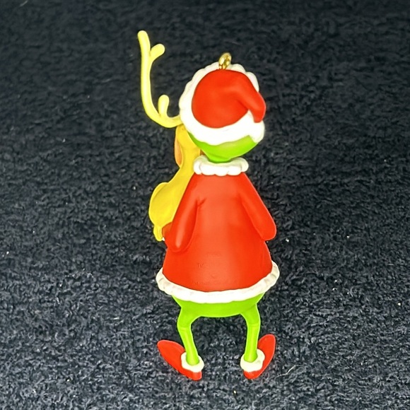 The Grinch Hallmark ornament, vintage 1998, new in box. - Picture 2 of 6